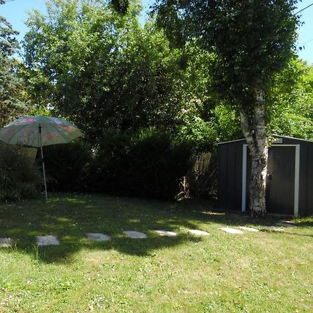Le Clos Des Tuileries Montholon Esterno foto